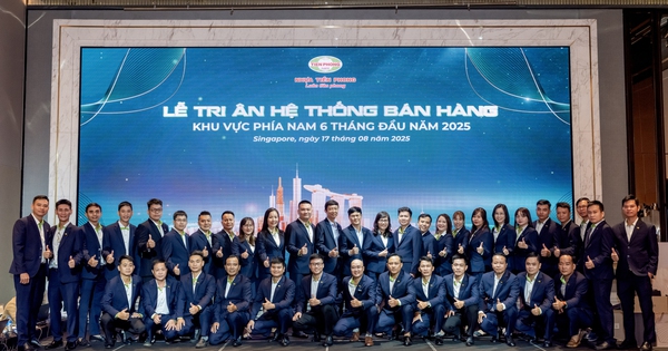 Top các nhà phân phối đạt giải tại lễ tri ân Tiền Phong Nam 2025- Ảnh 1.