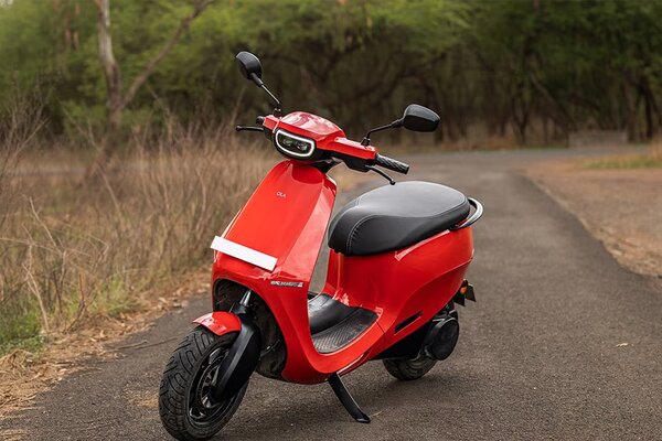 Xe điện giá 44 triệu đồng, tốc độ 141km/h và 2 phanh ABS- Ảnh 2. Xe điện giá 44 triệu đồng, tốc độ 141km/h và 2 phanh ABS- Ảnh 2.