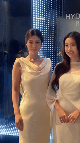 Đỗ Mỹ Linh lộng lẫy đọ sắc cùng dàn Hoa hậu, visual khác hẳn ảnh "cam thường" khi ở cạnh Chủ tịch Hà Nội FC- Ảnh 1. Đỗ Mỹ Linh lộng lẫy đọ sắc cùng dàn Hoa hậu, visual khác hẳn ảnh "cam thường" khi ở cạnh Chủ tịch Hà Nội FC- Ảnh 1.