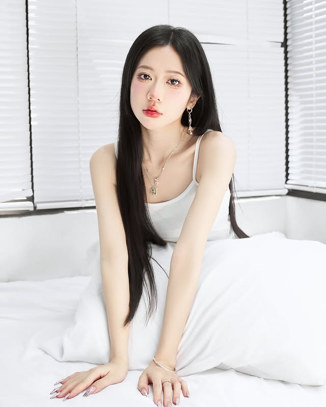Cosplay Boa Hancock, hot TikToker lên tiếng đầy đanh thép, đáp trả những bình luận kém duyên- Ảnh 6. Cosplay Boa Hancock, hot TikToker lên tiếng đầy đanh thép, đáp trả những bình luận kém duyên- Ảnh 6.