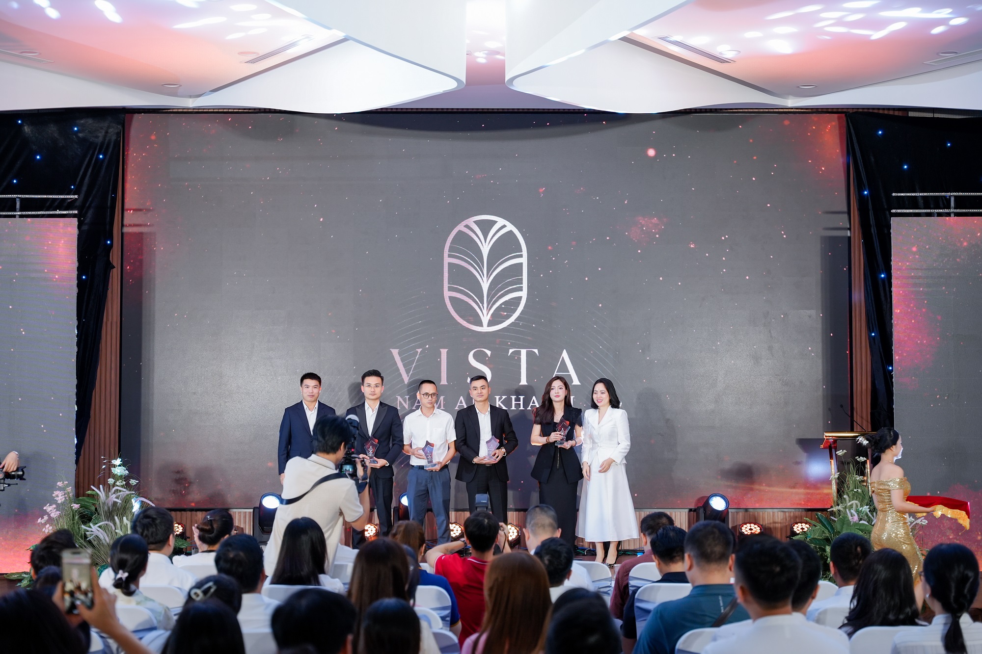 Vista Nam An Khánh định vị "bất động sản nghệ thuật"- Ảnh 4. Vista Nam An Khánh định vị "bất động sản nghệ thuật"- Ảnh 4.