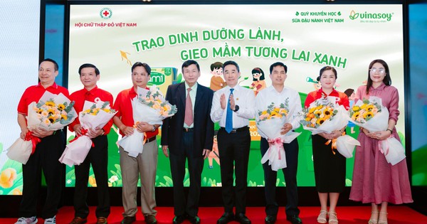 “Sữa đậu nành học đường” - Hành trình 10 năm bền bỉ trao dinh dưỡng lành, gieo mầm tương lai xanh- Ảnh 1.