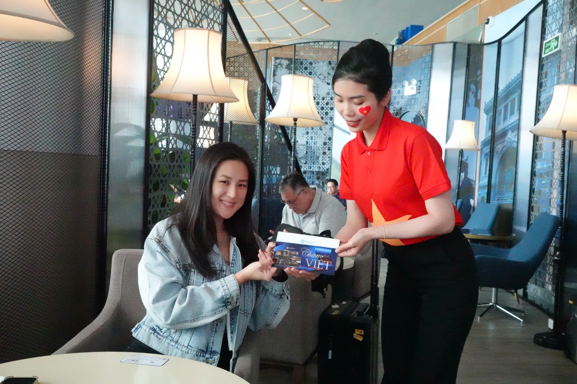 Từ "đặc quyền thương gia" đến xu hướng trải nghiệm mở rộng- Ảnh 5. Từ "đặc quyền thương gia" đến xu hướng trải nghiệm mở rộng- Ảnh 5.