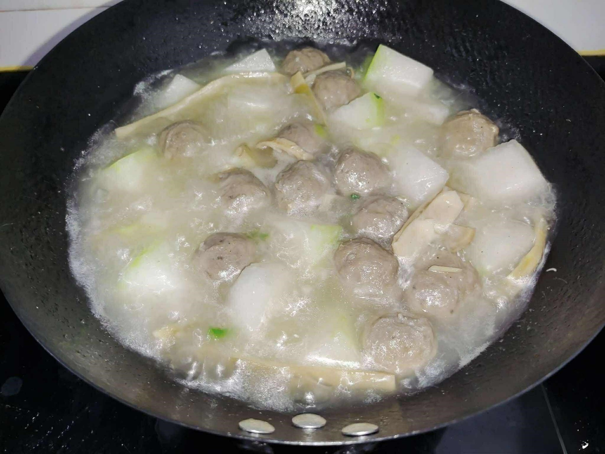 Nấu chung 3 nguyên liệu này với nhau bạn sẽ được món canh ngọt ngon "hạ gục" vị giác, ai ăn cũng khen- Ảnh 5.