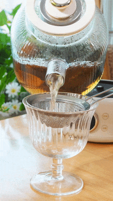 Loại trà màu tím có lịch sử nghìn năm này bổ dưỡng lại thơm ngon, trẻ con cũng yêu thích giúp bệnh vặt tan biến- Ảnh 10. Loại trà màu tím có lịch sử nghìn năm này bổ dưỡng lại thơm ngon, trẻ con cũng yêu thích giúp bệnh vặt tan biến- Ảnh 10.