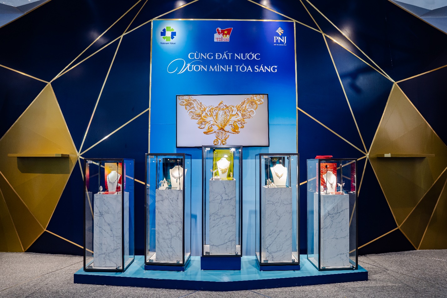 PNJ - biểu tượng vàng của tinh thần đổi mới và tiên phong- Ảnh 2.