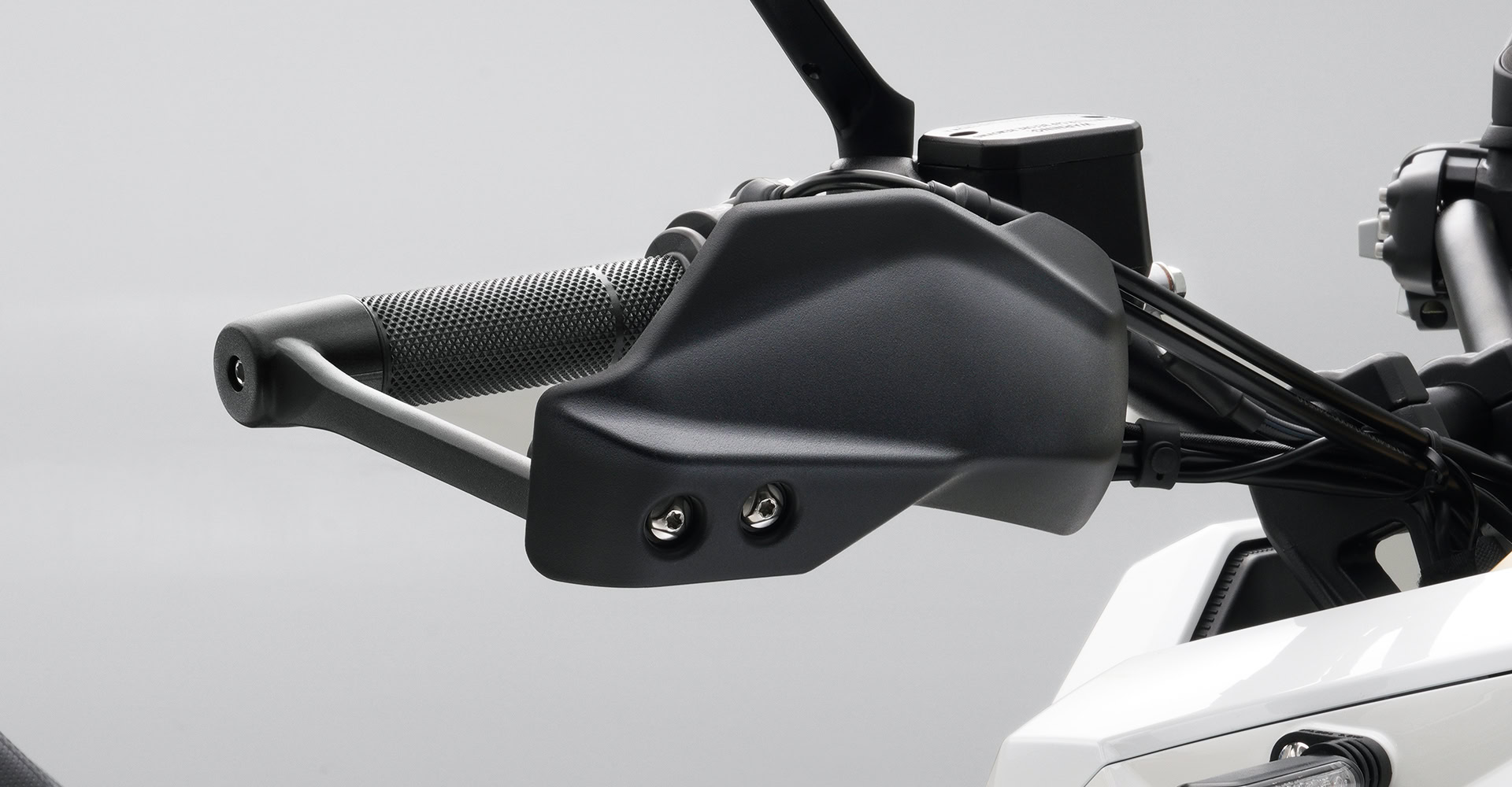 Vừa ra mắt Việt Nam xe tay ga dân phượt thích mê: Sức mạnh và công nghệ vượt xe Honda, Yamaha, giá rẻ hơn- Ảnh 9.