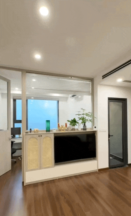 Studio 33m² gọn gàng sau khi chi 70 triệu cải tạo - "view triệu đô" và khu 1 khiến ai cũng bất ngờ- Ảnh 10.