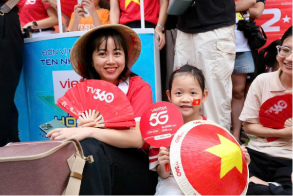 Diễu binh Quốc khánh: 67 điểm phát miễn phí nhu yếu phẩm phục vụ người dân- Ảnh 8.