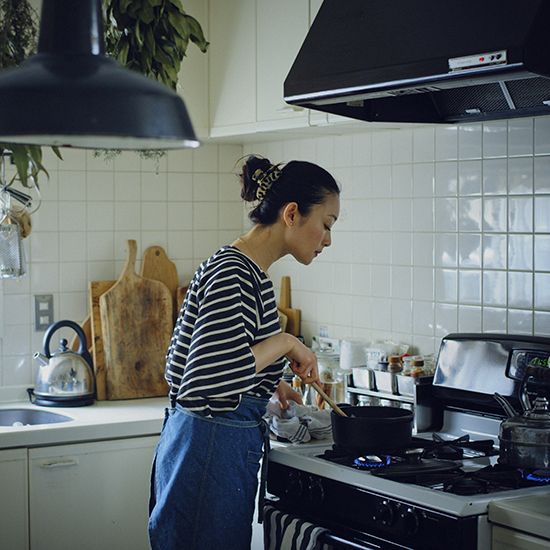 Bài học sau 15 năm làm vợ: Phụ nữ cần 3 tài khoản riêng để an toàn- Ảnh 2.