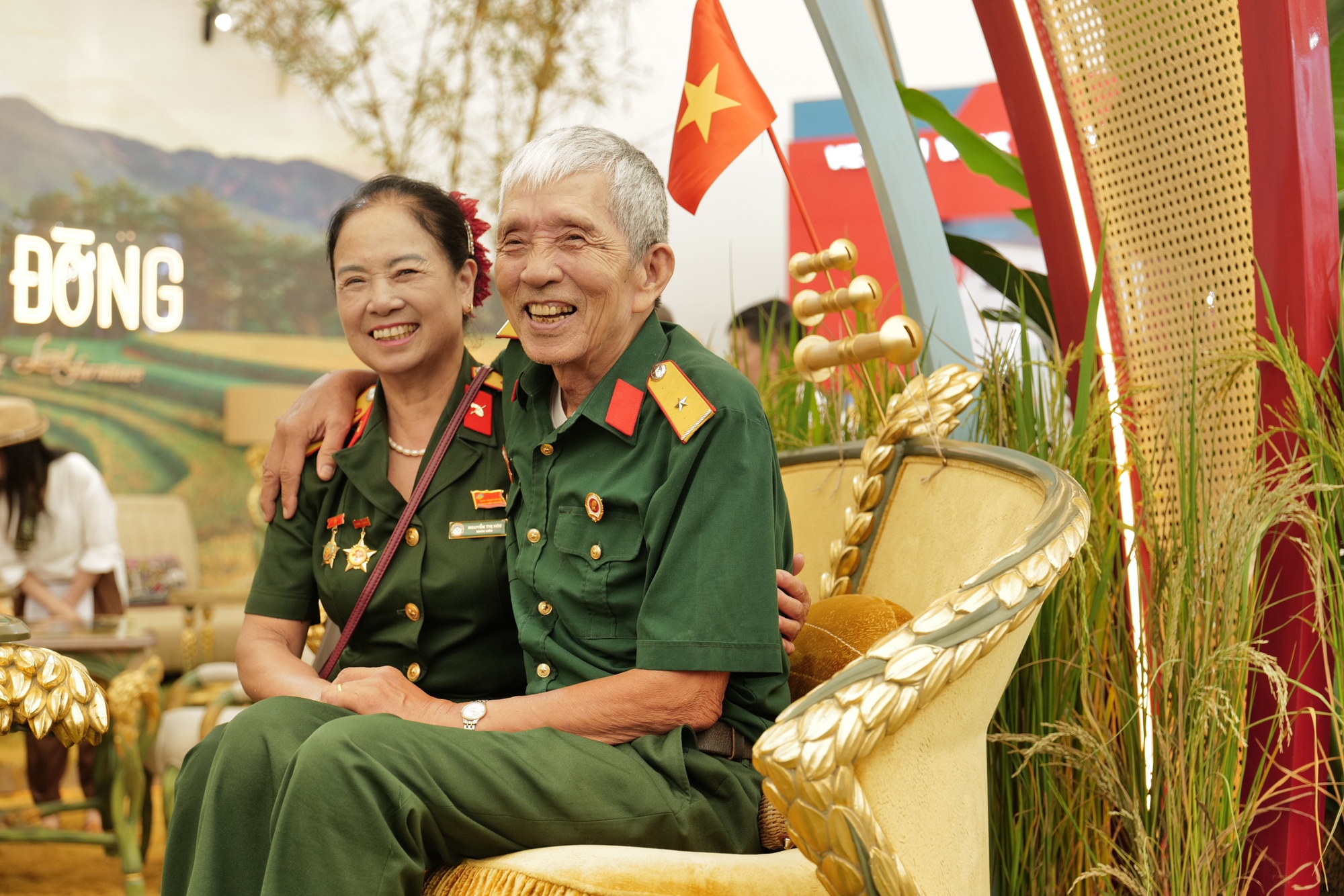 Nội thất sáng tạo Đòng Đòng tự hào góp mặt tại Triển lãm “80 năm Hành trình Độc lập - Tự do - Hạnh phúc”- Ảnh 2.