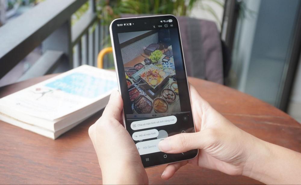 Say hi TP.HCM cùng Galaxy A56 5G: Trợ lý thông minh của sinh viên để bắt đầu cuộc sống mới- Ảnh 5. Say hi TP.HCM cùng Galaxy A56 5G: Trợ lý thông minh của sinh viên để bắt đầu cuộc sống mới- Ảnh 5.