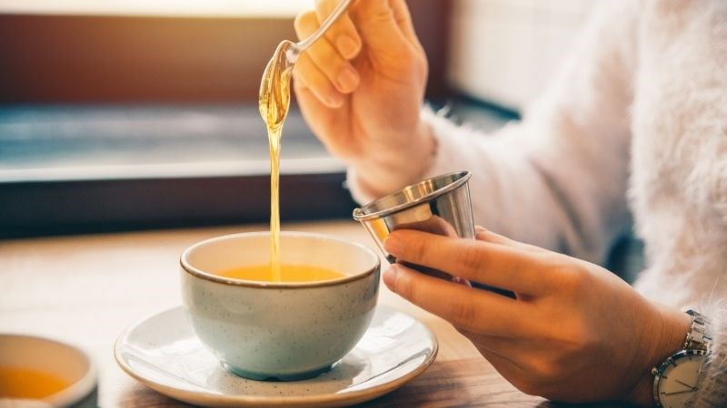 Tôi uống nước mật ong ấm mỗi sáng ngay khi thức dậy và đây là những gì xảy ra với cơ thể- Ảnh 2.