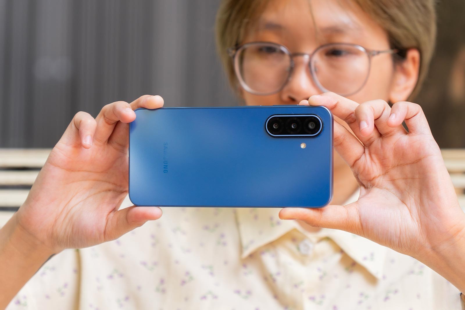 Đu concert Quốc gia ngay tại nhà cùng Galaxy A17 5G – Trải nghiệm xem mượt mà, sẵn sàng cháy trọn vibe tự hào- Ảnh 4. Đu concert Quốc gia ngay tại nhà cùng Galaxy A17 5G – Trải nghiệm xem mượt mà, sẵn sàng cháy trọn vibe tự hào- Ảnh 4.