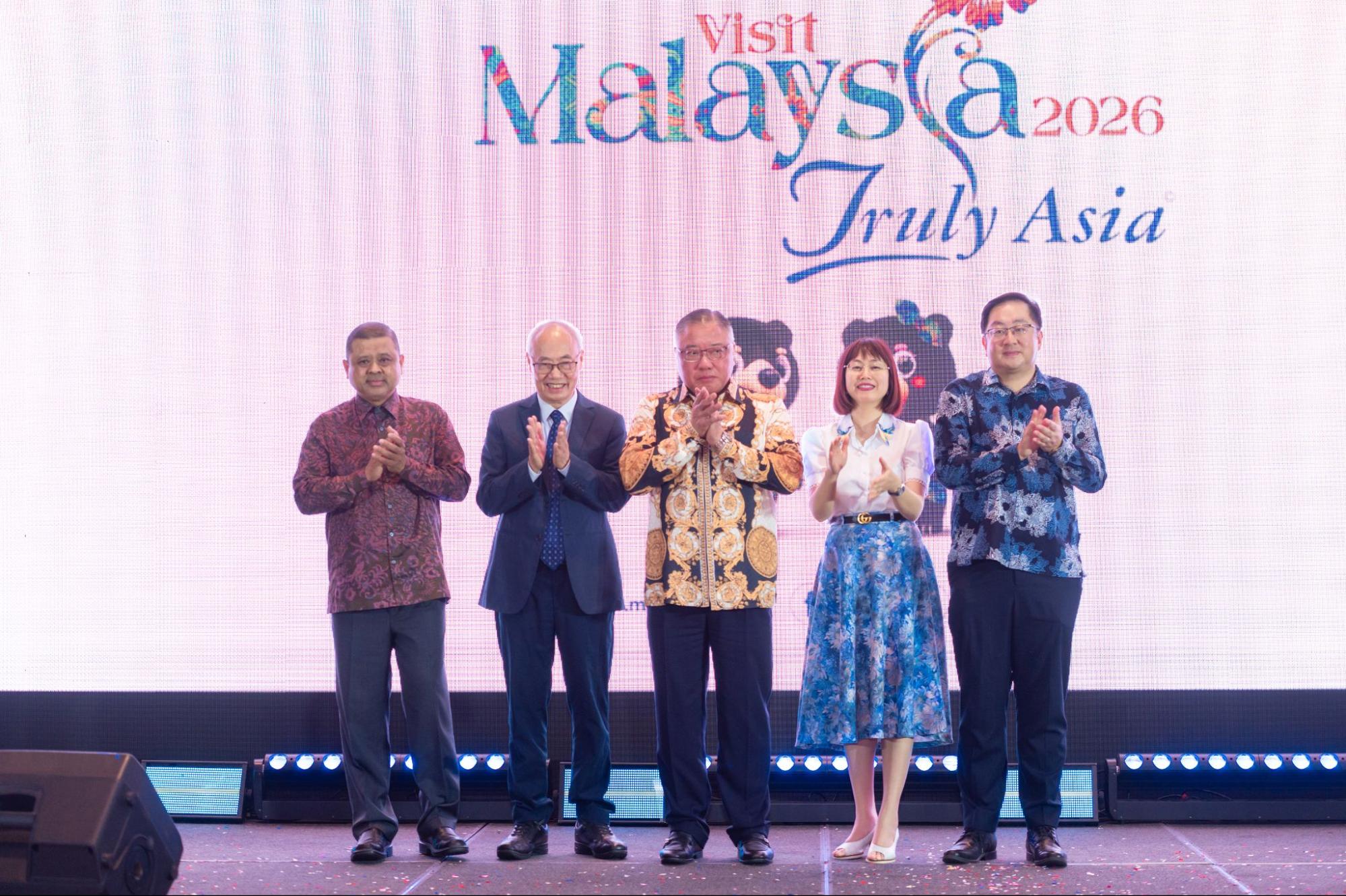 Malaysia tăng cường hợp tác du lịch với Việt Nam hướng tới chiến dịch Visit Malaysia 2026- Ảnh 1. Malaysia tăng cường hợp tác du lịch với Việt Nam hướng tới chiến dịch Visit Malaysia 2026- Ảnh 1.