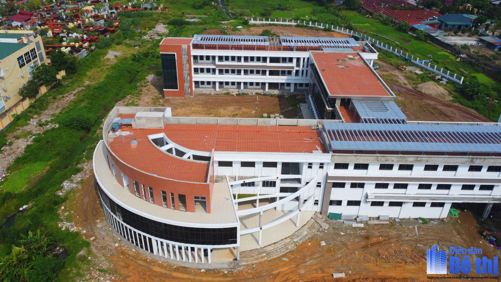 Mê quá: Ngôi trường công lập hơn 100 tỷ sắp xây xong, vậy là học sinh Hà Nội lại có thêm trường đẹp ngồi học!- Ảnh 1.
