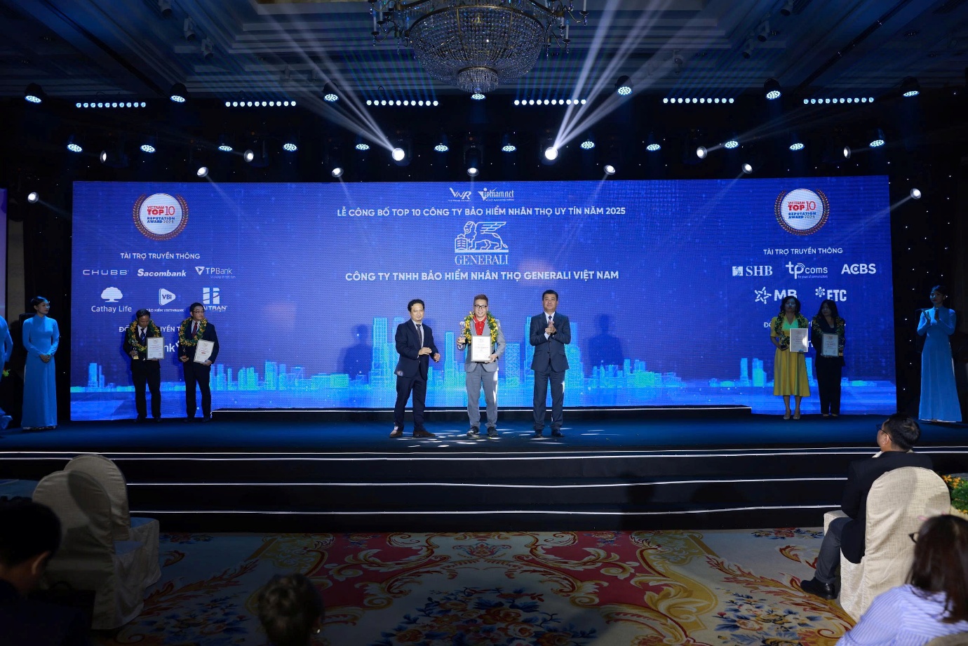 Generali Việt Nam lọt Top 10 Công ty Bảo hiểm uy tín năm 2025- Ảnh 2.