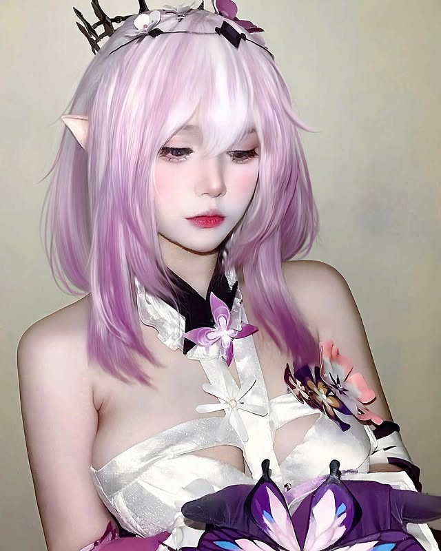 Ngất ngây với phiên bản Qi đời thực của nữ coser đình đám- Ảnh 7.
