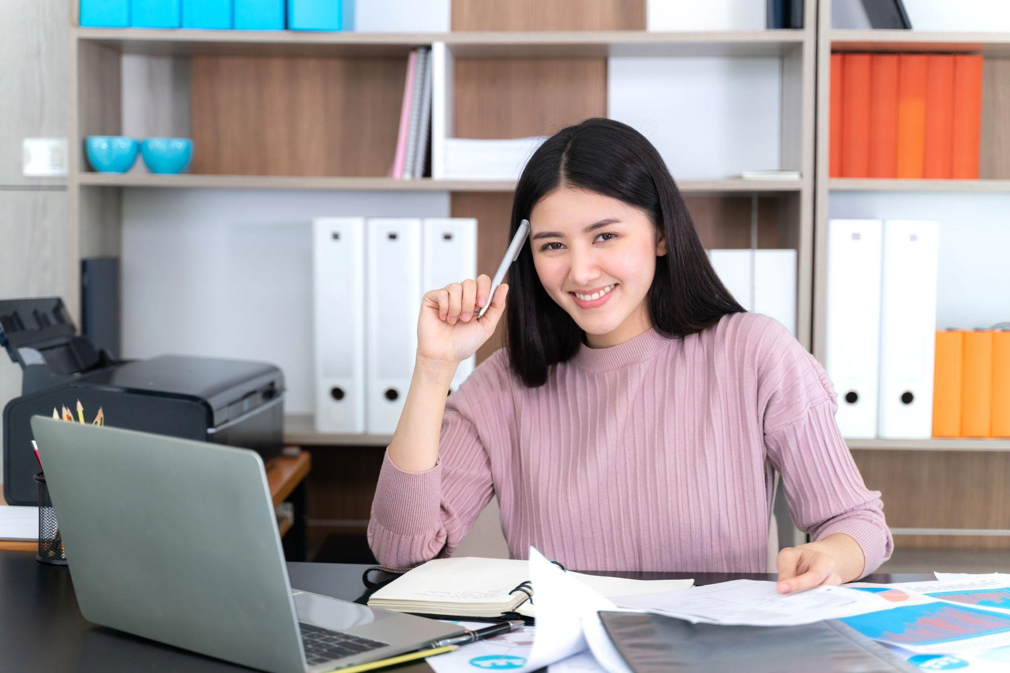 Nghệ thuật cân bằng của người trẻ: Vừa kiến tạo tương lai, vừa sống trọn hiện tại- Ảnh 1. Nghệ thuật cân bằng của người trẻ: Vừa kiến tạo tương lai, vừa sống trọn hiện tại- Ảnh 1.