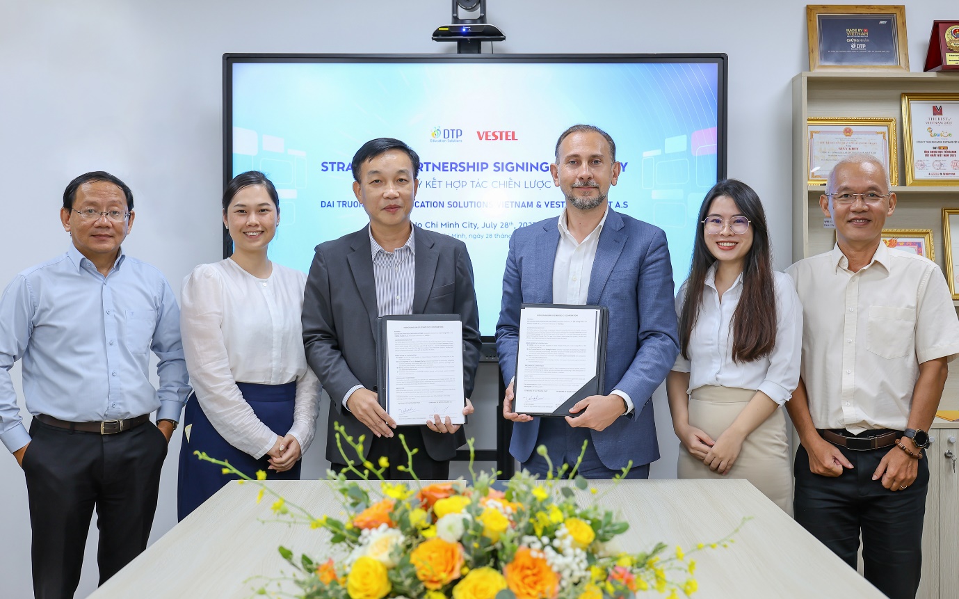 Đại Trường Phát hợp tác chiến lược với Vestel trong giải pháp giáo dục số và hiển thị- Ảnh 3.