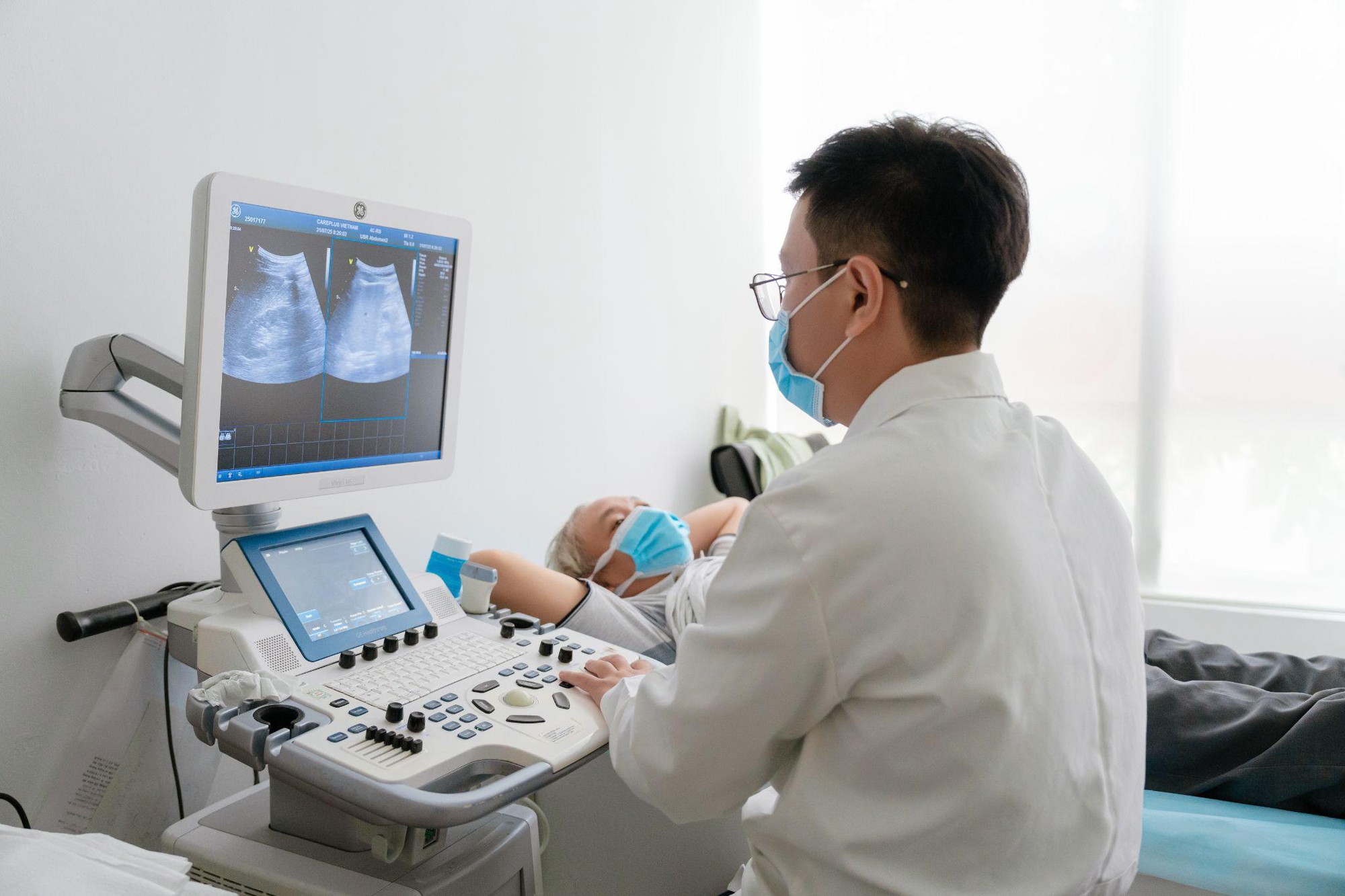 Long Châu triển khai tầm soát sớm bệnh lý gan bảo vệ sức khỏe cộng đồng- Ảnh 3.