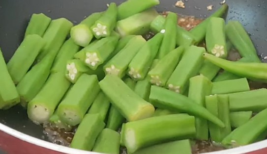 Mùa thu có 4 loại rau không thuốc trừ sâu lại cực tốt cho sức khỏe: Đem làm món xào hay nấu canh đều ngon- Ảnh 11. Mùa thu có 4 loại rau không thuốc trừ sâu lại cực tốt cho sức khỏe: Đem làm món xào hay nấu canh đều ngon- Ảnh 11.