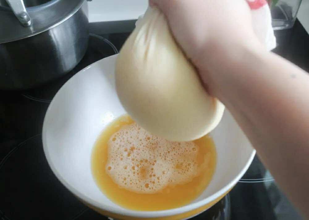 Bạn sẽ không ngờ món canh ngon miệng, dễ làm này lại được nấu từ nguyên liệu vô cùng quen thuộc mà rẻ- Ảnh 2. Bạn sẽ không ngờ món canh ngon miệng, dễ làm này lại được nấu từ nguyên liệu vô cùng quen thuộc mà rẻ- Ảnh 2.