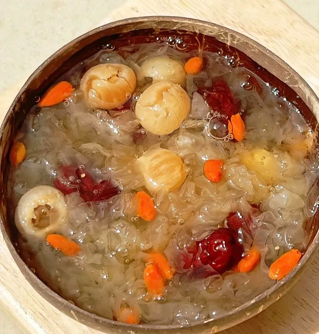 Bỏ ngay kem dưỡng tiền triệu, thứ trong bếp này giúp da căng mọng chỉ sau 7 ngày!- Ảnh 9. Bỏ ngay kem dưỡng tiền triệu, thứ trong bếp này giúp da căng mọng chỉ sau 7 ngày!- Ảnh 9.