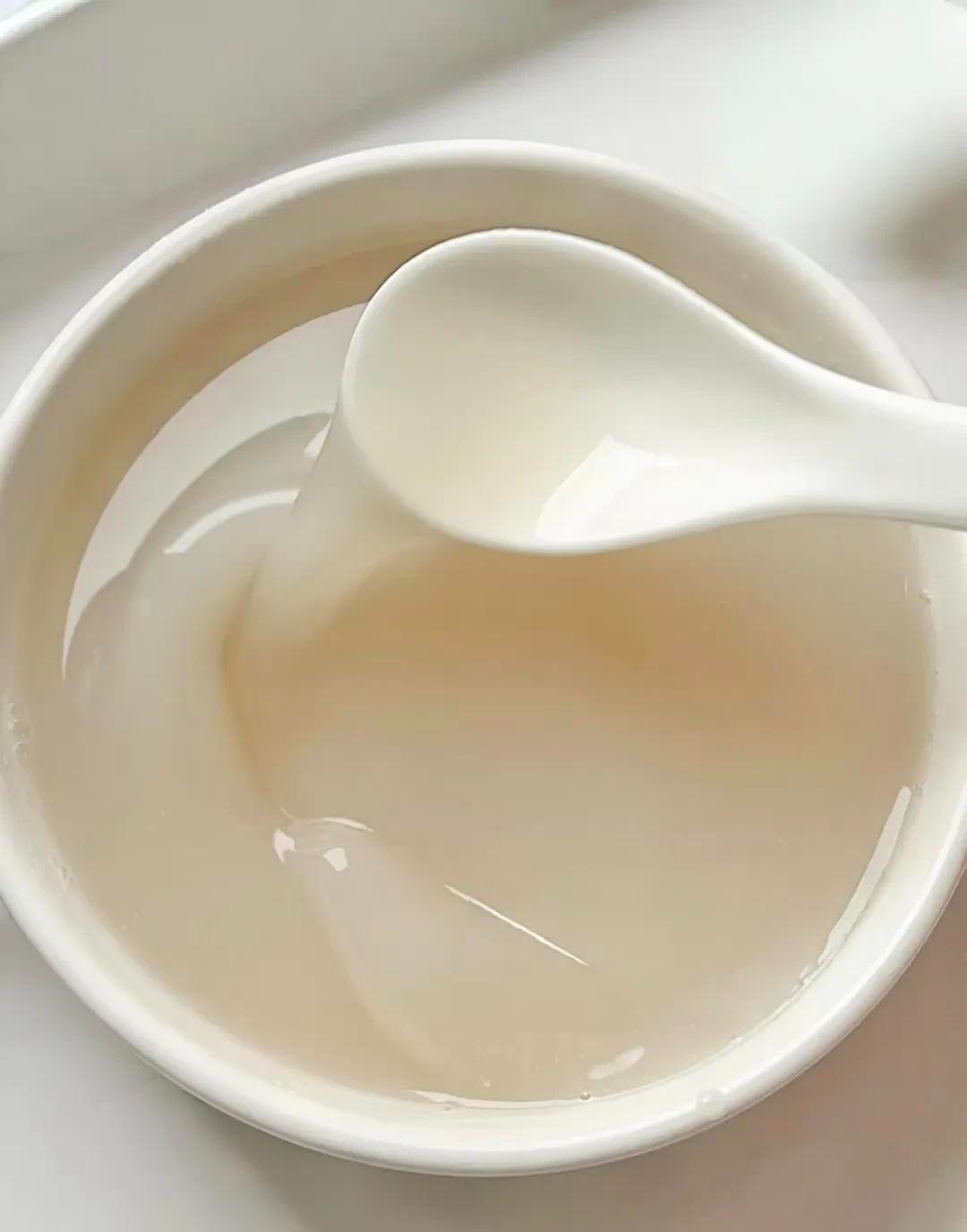 Bỏ ngay kem dưỡng tiền triệu, thứ trong bếp này giúp da căng mọng chỉ sau 7 ngày!- Ảnh 3. Bỏ ngay kem dưỡng tiền triệu, thứ trong bếp này giúp da căng mọng chỉ sau 7 ngày!- Ảnh 3.