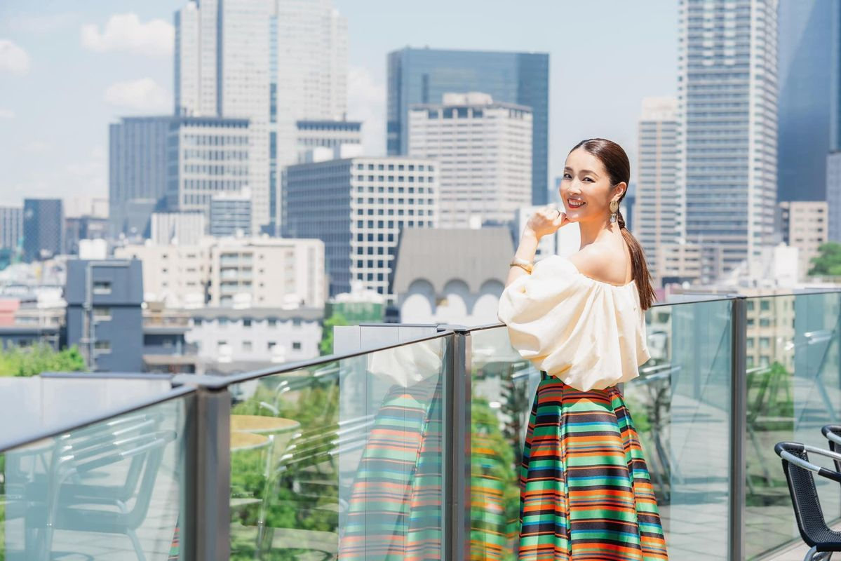 Sau khi ly hôn chồng, người phụ nữ trung niên gây sốc khi tự tay biến căn nhà thành "lâu đài trên không" xa hoa- Ảnh 12.