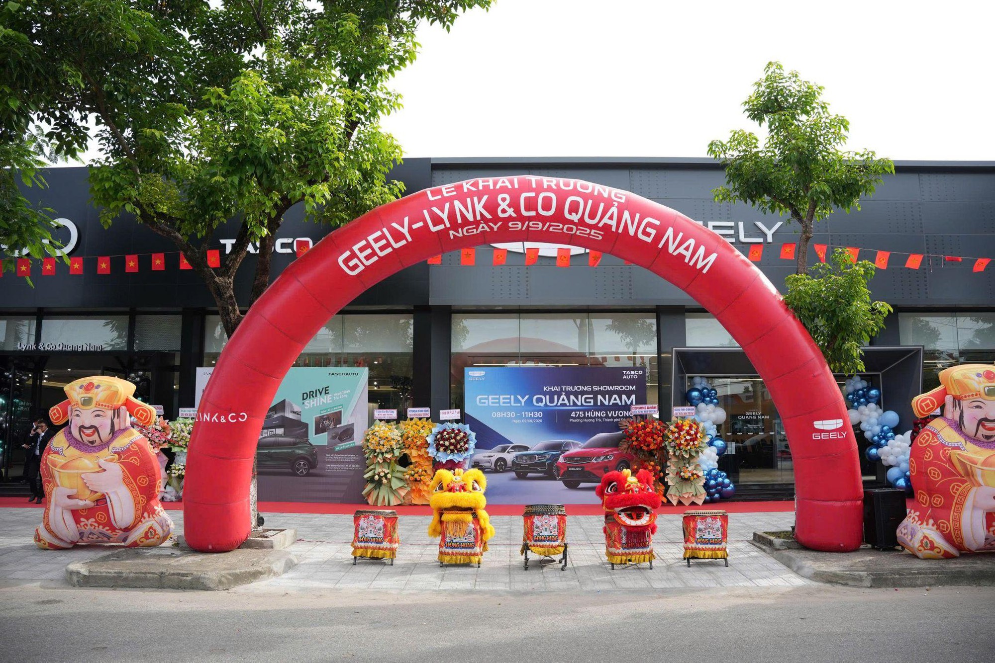 Geely Việt Nam mở rộng hệ thống lên 28 showroom, tung chính sách giá ưu đãi từ 499 triệu đồng trong tháng 9- Ảnh 1.