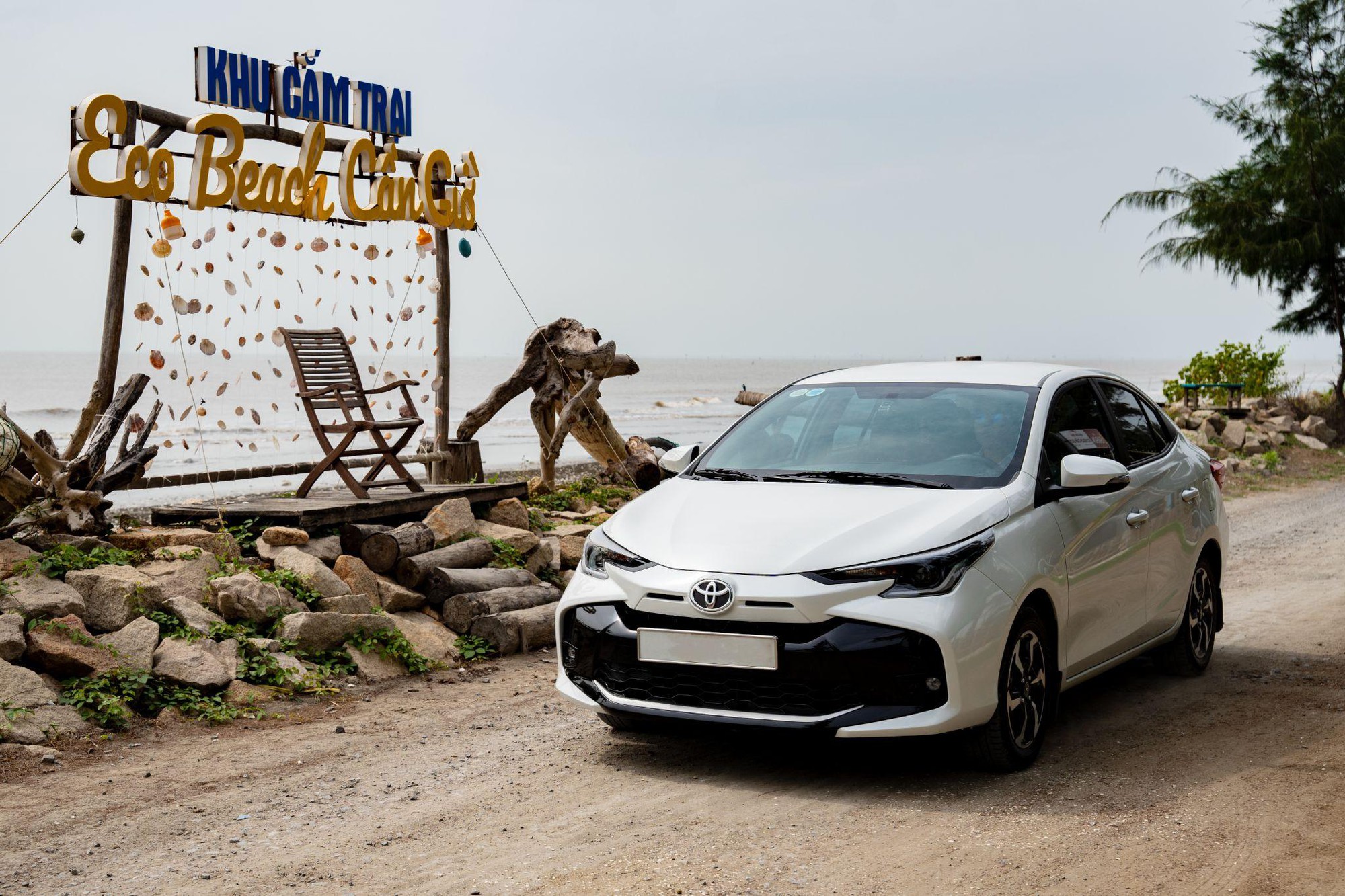 Toyota hỗ trợ lên tới 100% lệ phí trước bạ cùng nhiều ưu đãi hấp dẫn cho các mẫu xe bán chạy trong tháng 9- Ảnh 1.
