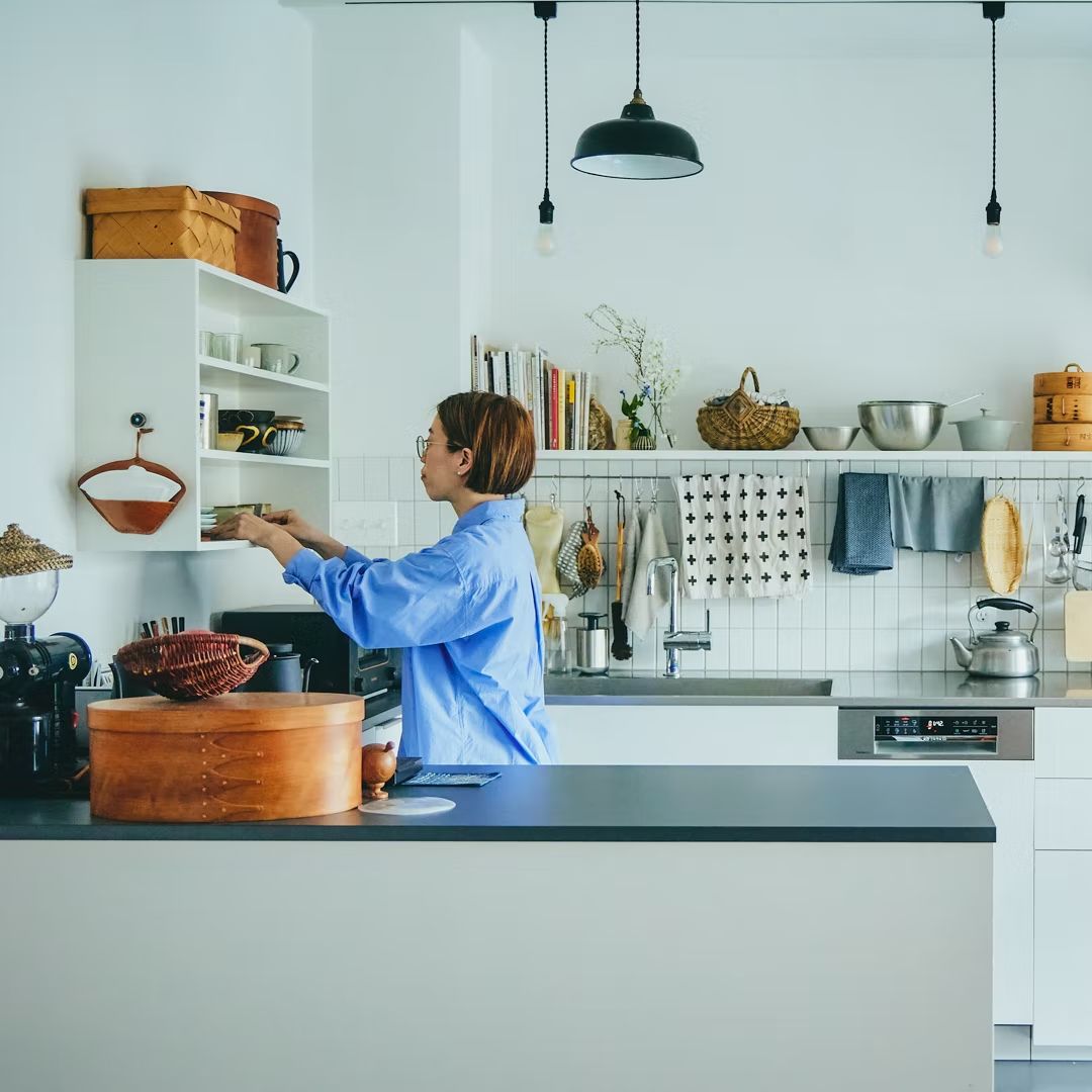 5 thứ người trung niên nên vứt bỏ: Sống tối giản để nhẹ đầu, dư dả và tỉnh táo hơn trong nửa sau cuộc đời- Ảnh 1.