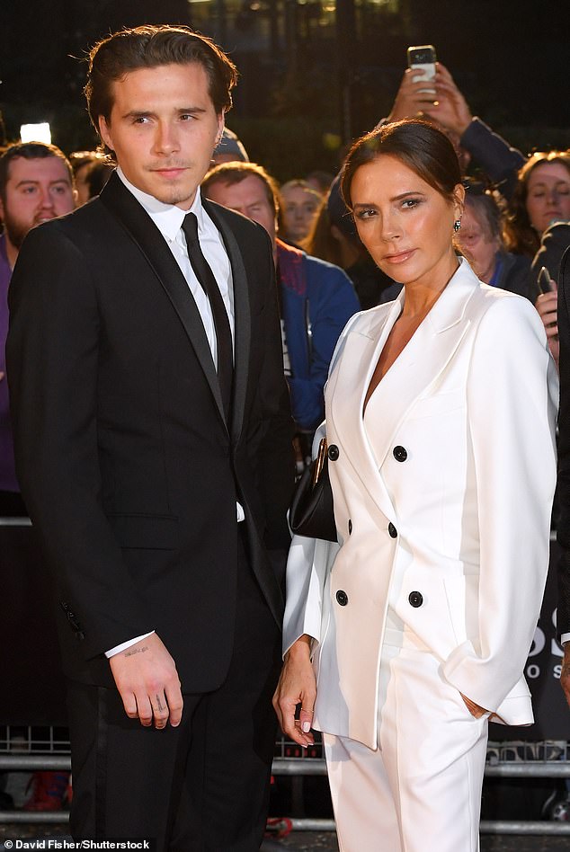 Victoria Beckham dát kim cương đẳng cấp trong phim tài liệu, lý do con cả bất hiếu vẫn xuất hiện dù 'cạch mặt' gia đình- Ảnh 3.