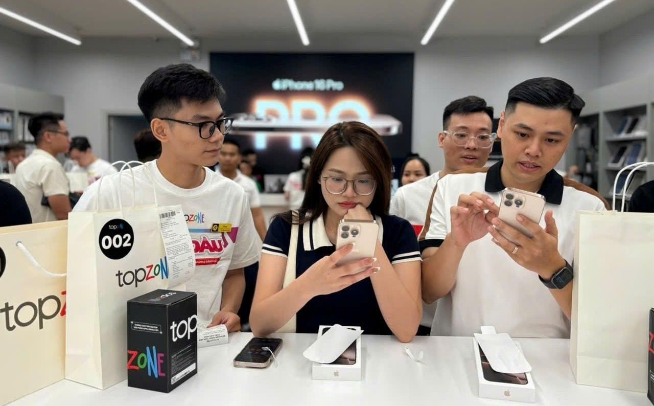 Đâu là nơi bán iPhone nhiều bậc nhất giúp thị trường Việt Nam thăng hạng?- Ảnh 3.