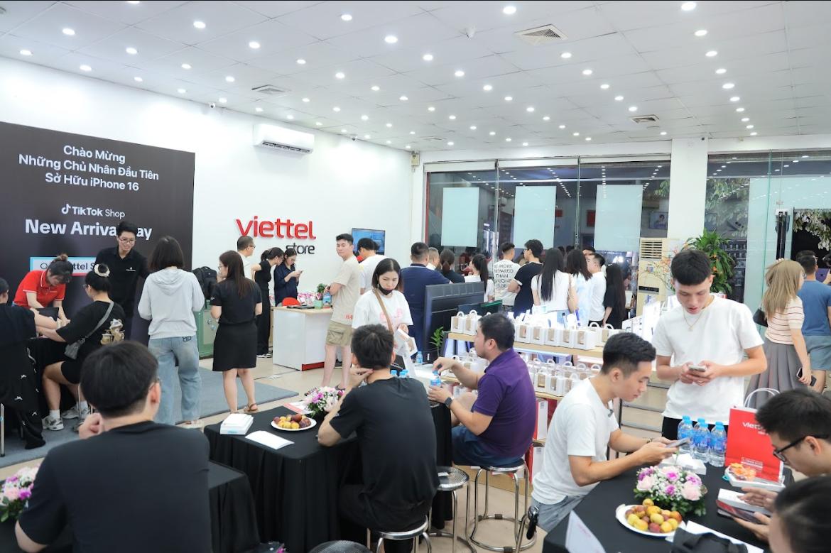 Đặt trước iPhone 17, iPhone Air ưu đãi tại Viettel Store, giảm ngay 4 triệu đồng qua MBBank- Ảnh 3.