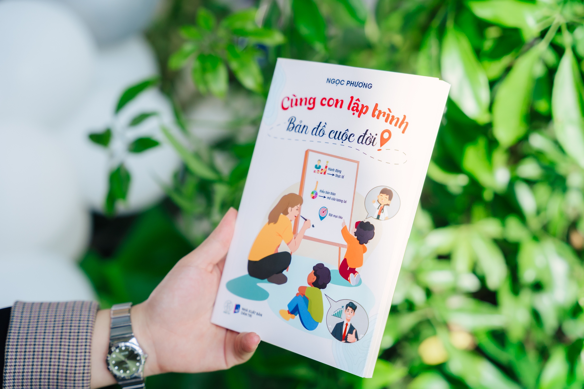 Tuổi dậy thì - khi con khủng hoảng, bố mẹ lo lắng: Chuyên gia tâm lý khuyên "hãy lắng nghe ngôn ngữ của con"- Ảnh 4.