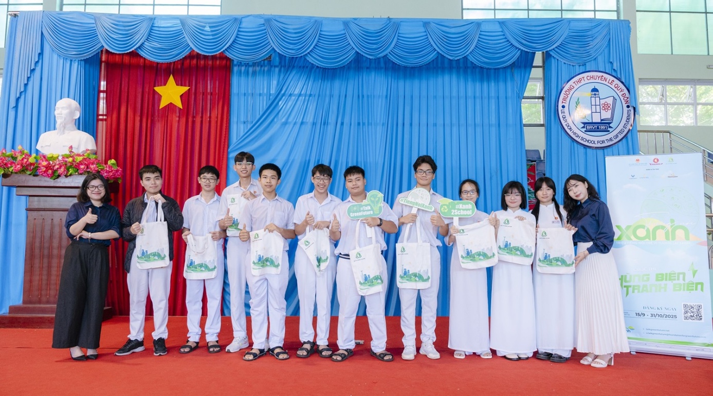 Khởi động cuộc thi hùng biện - tranh biện “Tiếng nói Xanh” mùa 3- Ảnh 2.