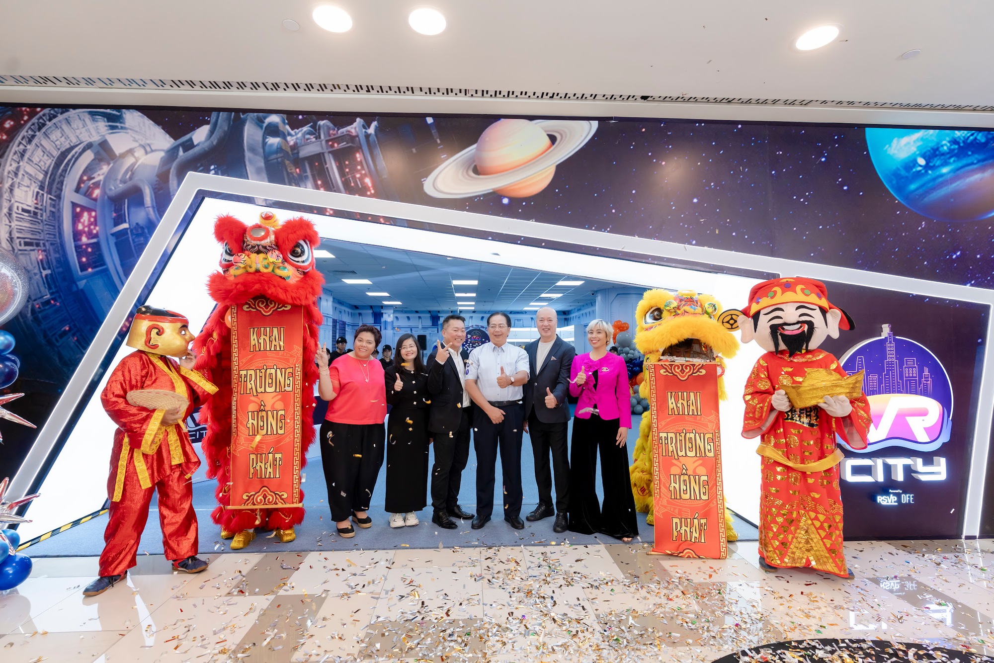 Vũ trụ VR City cập bến Việt Nam - Trải nghiệm nhập vai đỉnh cao từ Singapore đến TP.HCM- Ảnh 1.