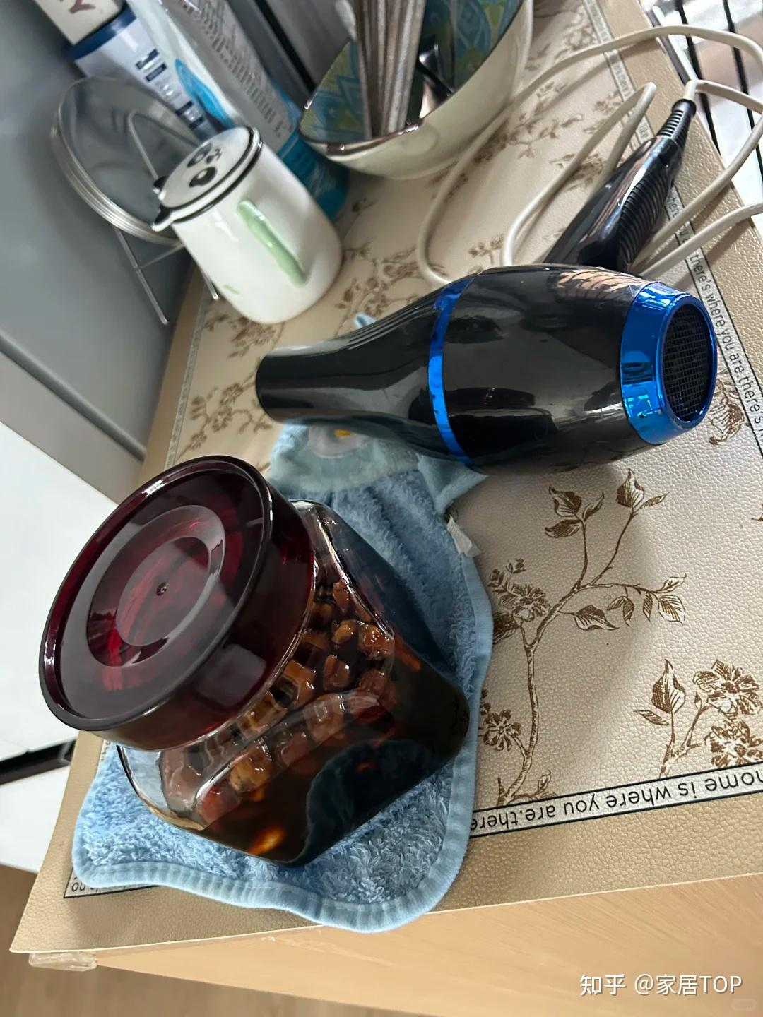 Dùng máy sấy tóc theo 7 cách “thần kỳ” này, chị em sẽ bất ngờ vì tiết kiệm được khối tiền- Ảnh 9.