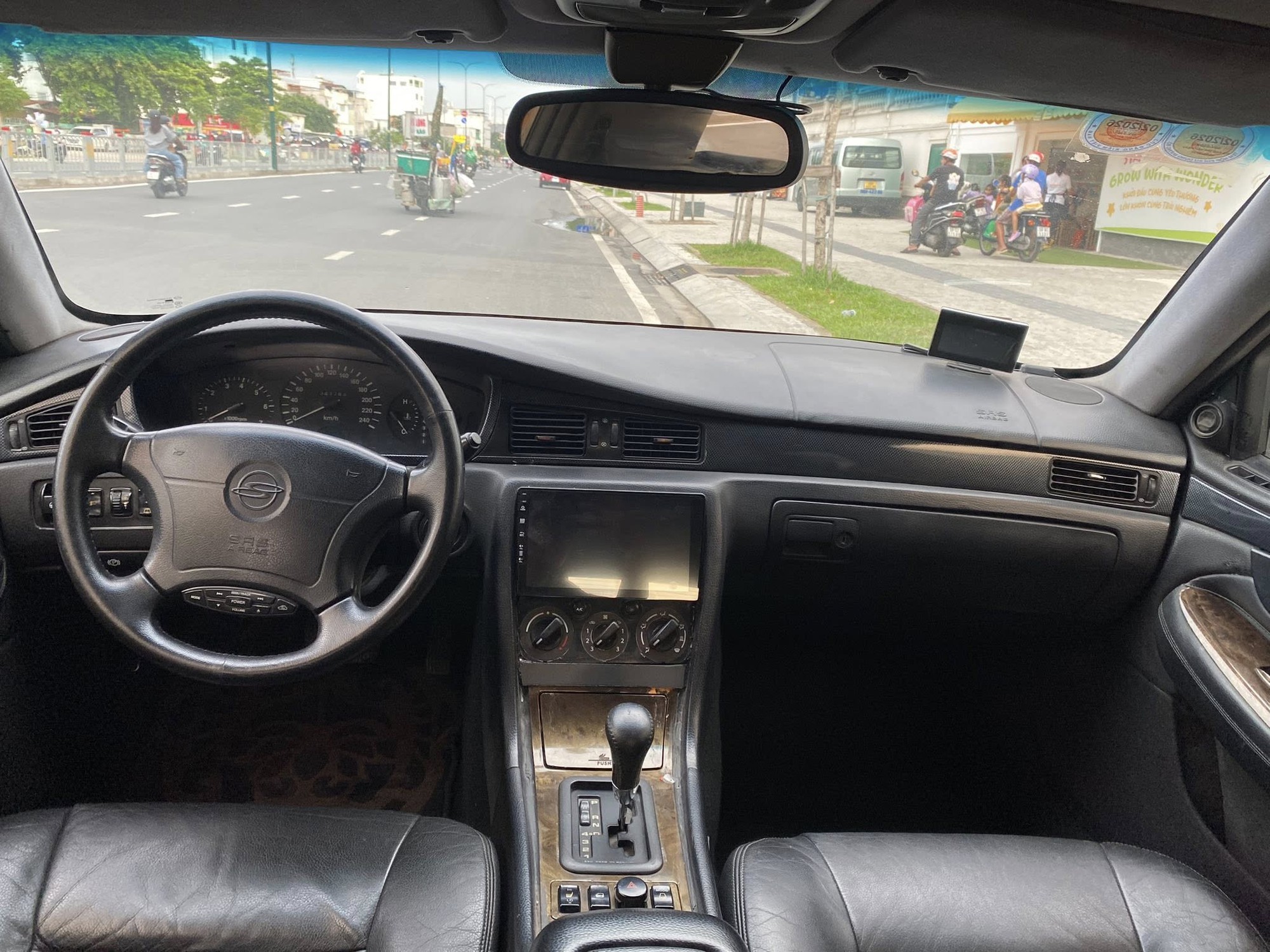 Ngang giá Wuling Mini EV có thể mua được xe sang không kém Mercedes, "cả Việt Nam chỉ có 4 chiếc"- Ảnh 3.
