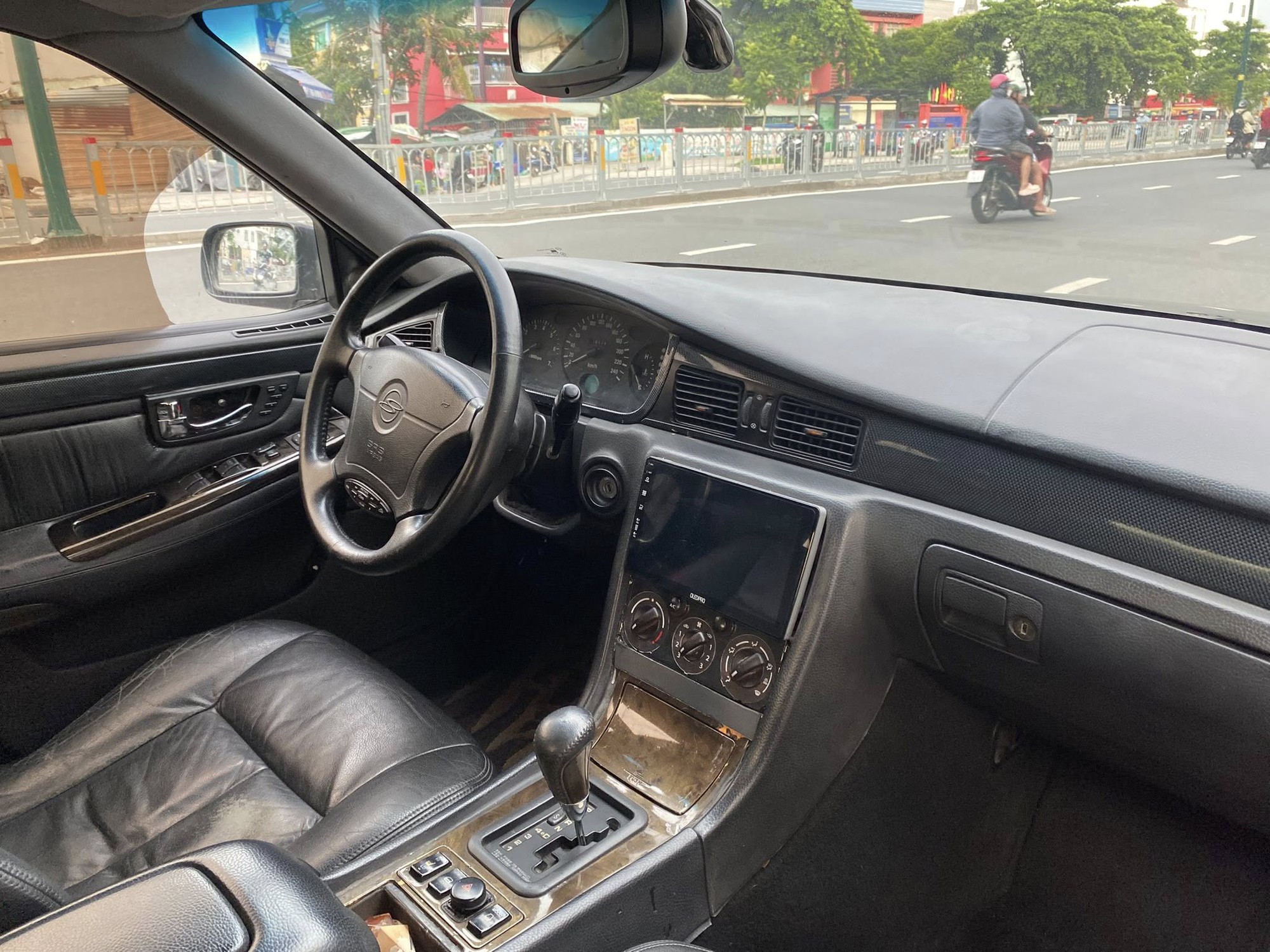 Ngang giá Wuling Mini EV có thể mua được xe sang không kém Mercedes, "cả Việt Nam chỉ có 4 chiếc"- Ảnh 5.