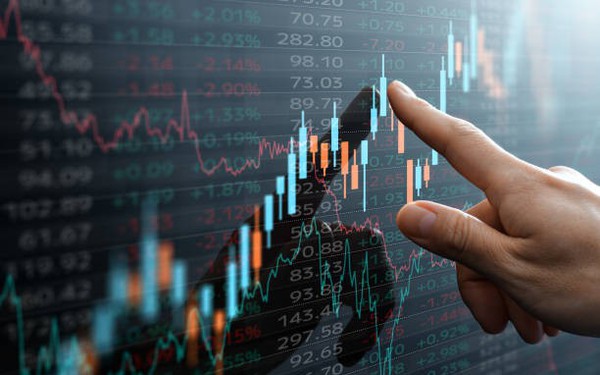 Thị trường chứng khoán Việt Nam đầu 2025: Nơi nhà đầu tư tìm kiếm sự tối ưu chi phí- Ảnh 1.