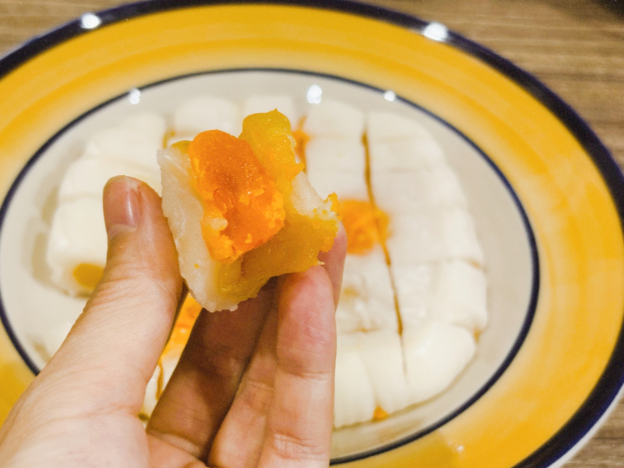 Bánh dẻo - Từ món quà Trung thu khốn khó nay thành Bánh dẻo - Từ món quà Trung thu khốn khó nay thành
