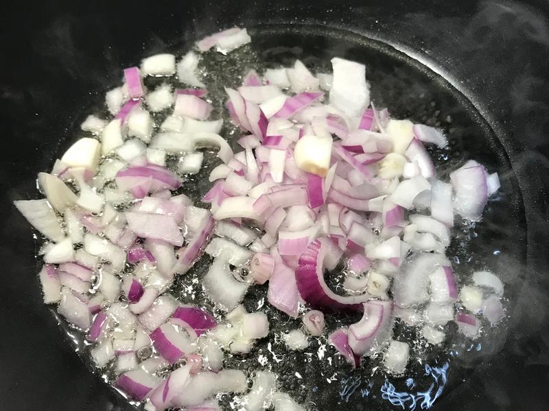 Mẹo nấu món cà ri bò ngon tuyệt đỉnh: Thêm nguyên liệu "bí ẩn" khiến ngay cả chủ nhà hàng cũng phải học theo!- Ảnh 6.