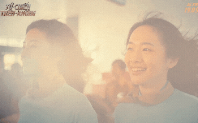 Ngắm ảnh đời thường 2 nữ tiếp viên vào vai cameo trong Tử Chiến Trên Không "đã con mắt" quá!- Ảnh 1.