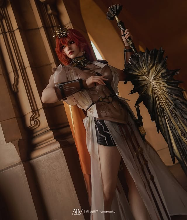 Cosplay nhân vật khó bậc nhất game, nữ coser khiến người xem "sốc" vì quá đẳng cấp- Ảnh 4.