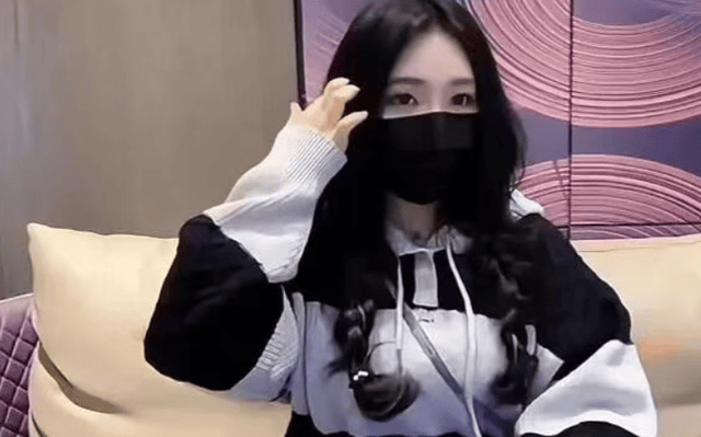 Hậu ở ẩn vì "sự cố", nữ hoàng PUBG sở hữu chục triệu fan có màn "lột xác" ngoạn mục- Ảnh 1. Hậu ở ẩn vì "sự cố", nữ hoàng PUBG sở hữu chục triệu fan có màn "lột xác" ngoạn mục- Ảnh 1.