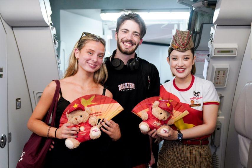 Cùng bay Vietjet và hòa cùng không khí tự hào dịp Quốc khánh 2/9- Ảnh 5.