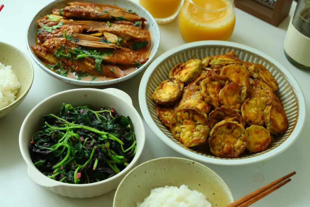 5 ngày liên tiếp, không lặp món: Thực đơn trưa đủ mặn - chay, ngon rẻ mùa hanh khô- Ảnh 3.